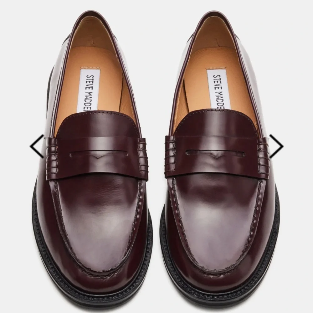 Steve Madden Madison Box Deep Burgundy Leather Loafers - Picture 3 of 13